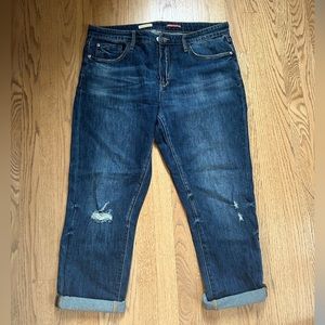 Pilcro Slim Boyfriend Crop Jeans (Denim Dark color) Size 32